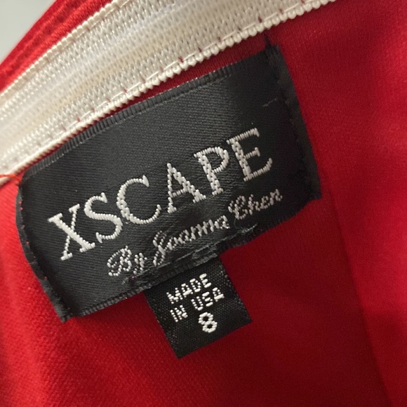 XScape Gorgeous Red Long Formal Dress Size 8 - Picture 5 of 7